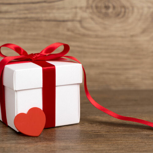 7 worst gifts to give a partner on Valentine’s Day