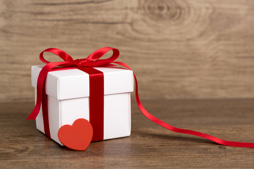 7 worst gifts to give a partner on Valentine’s Day