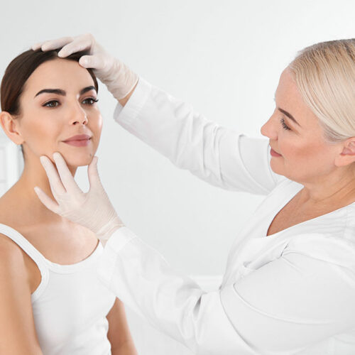 8 signs that should prompt one to visit a dermatologist