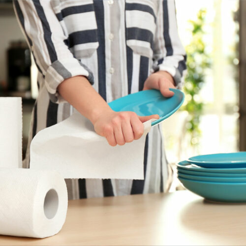 6 things one should never clean using paper towels