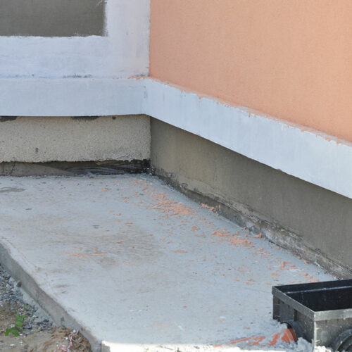 4 signs of deteriorating foundation of a house